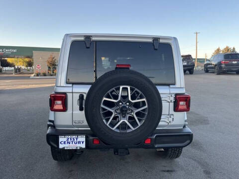 2024 Jeep Wrangler Sahara