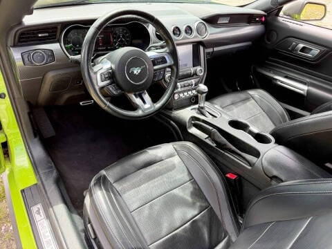 2020 Ford Mustang EcoBoost Premium