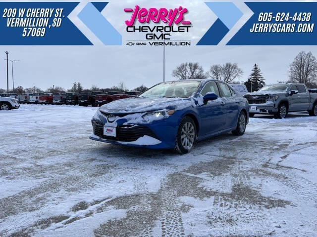 2019 Toyota Camry LE