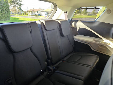 2024 Kia Carnival SX