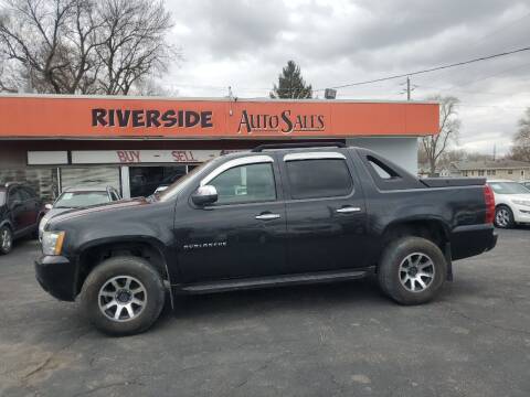 2010 Chevrolet Avalanche for sale at RIVERSIDE AUTO SALES in Sioux City IA