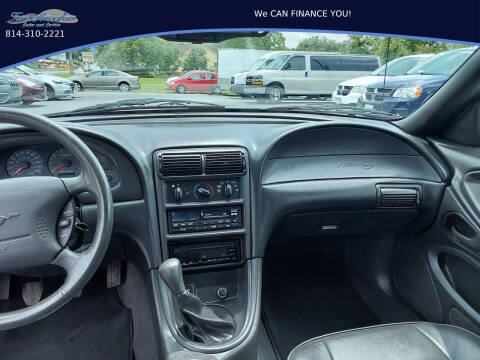 2000 Ford Mustang