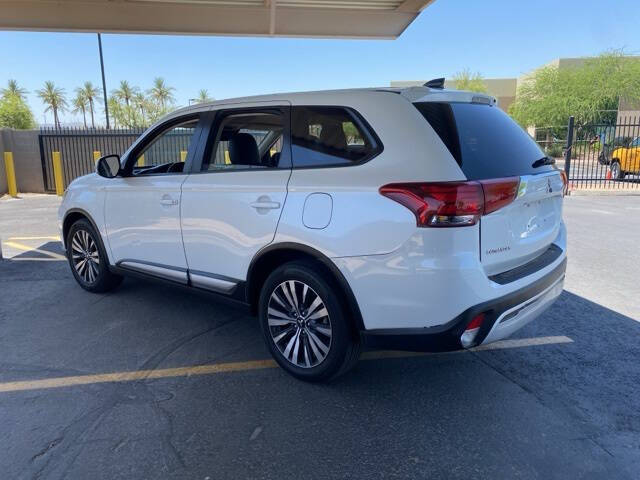 Used 2020 Mitsubishi Outlander SE with VIN JA4AD3A32LZ012048 for sale in Peoria, AZ