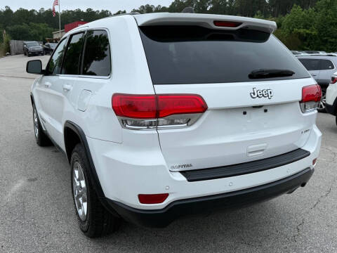 2017 Jeep Grand Cherokee Laredo