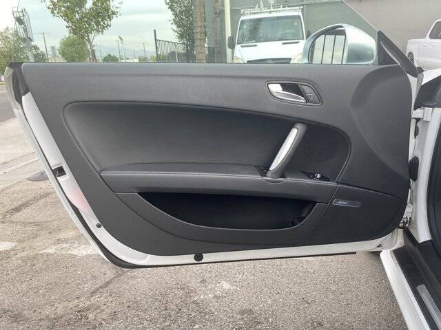 2011 Audi TTS 2.0T quattro Prestige