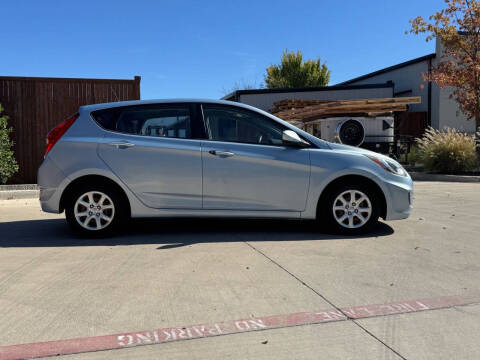 2012 Hyundai Accent GS