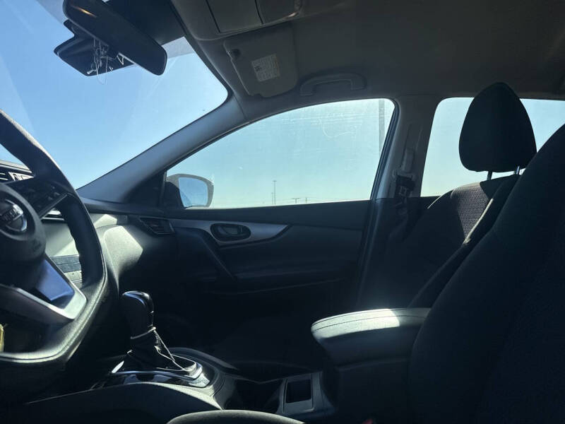 2020 Nissan Rogue Sport S