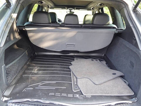 2014 Porsche Cayenne GTS