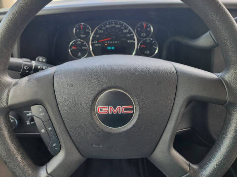 2017 GMC Savana 2500