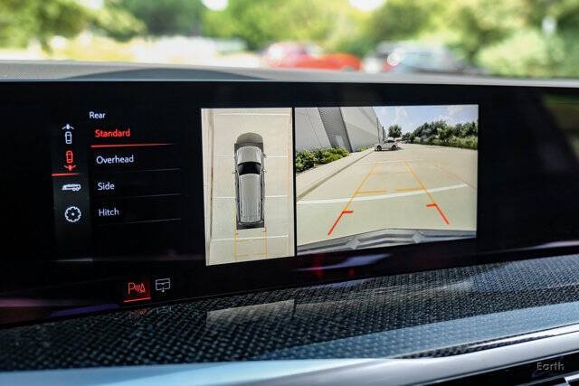 2025 Cadillac Escalade-V