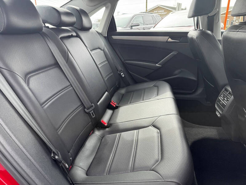 2022 Volkswagen Passat SE