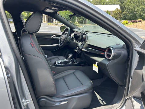 2025 Chevrolet Trax RS