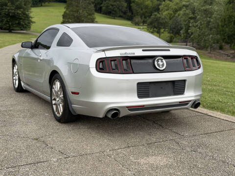 2013 Ford Mustang V6