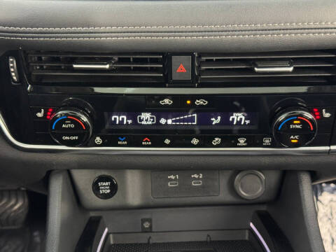 2024 Nissan Rogue SL