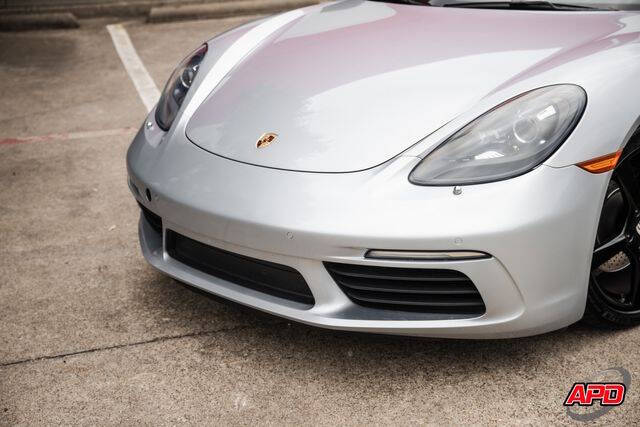 2017 Porsche 718 Cayman