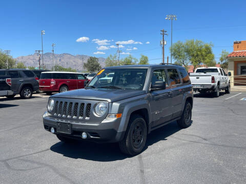 2013 Jeep Patriot for sale at CAR WORLD in Tucson AZ