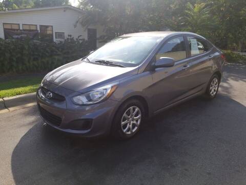 2013 Hyundai Accent for sale at TR MOTORS in Gastonia NC