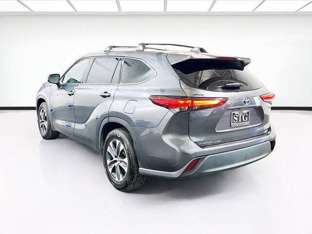 2020 Toyota Highlander Hybrid XLE