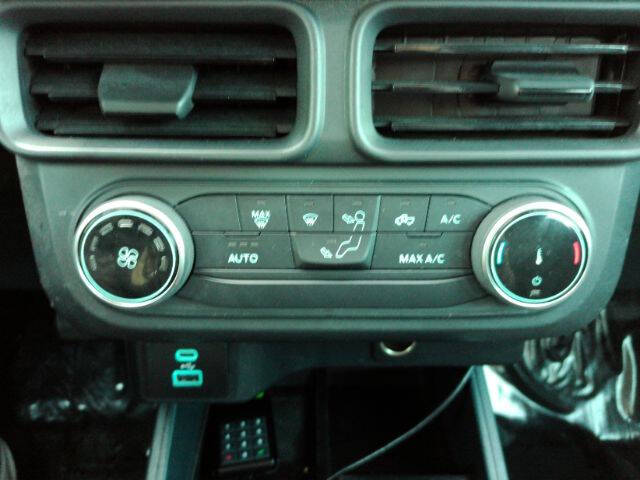 2022 Ford Maverick XL