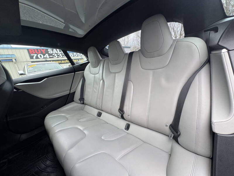 2015 Tesla Model S 85D