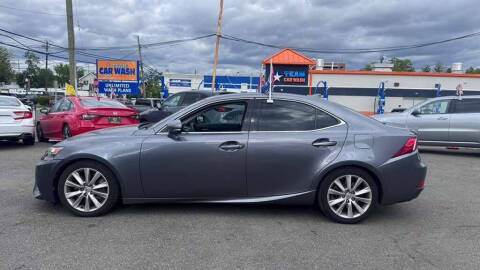 2016 Lexus IS 300