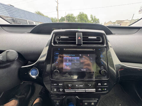 2019 Toyota Prius LE AWD-e