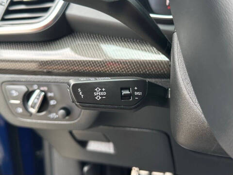 2022 Audi SQ5 3.0T quattro Premium Plus