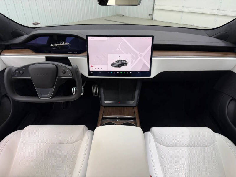 2023 Tesla Model S Standard Range