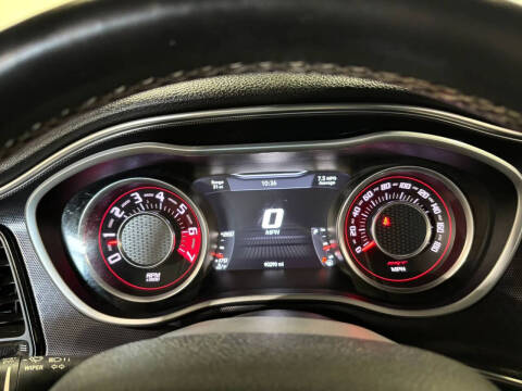2015 Dodge Challenger SRT 392