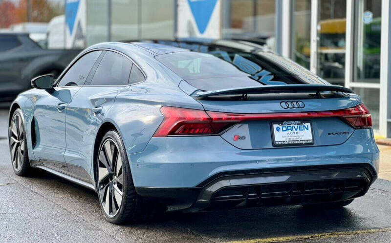 2022 Audi RS e-tron GT quattro