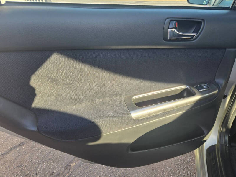 2003 Toyota Camry SE V6