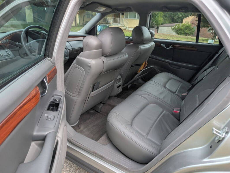 2005 Cadillac DeVille