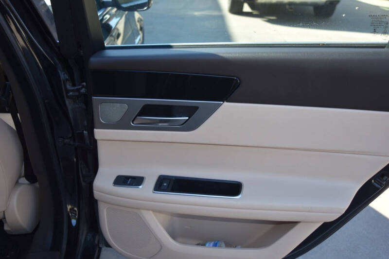 2017 Jaguar XF 20d Premium