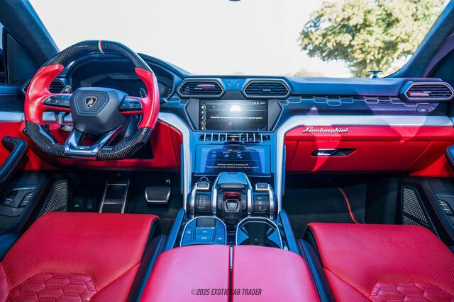 2019 Lamborghini Urus