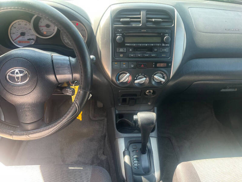 2005 Toyota RAV4