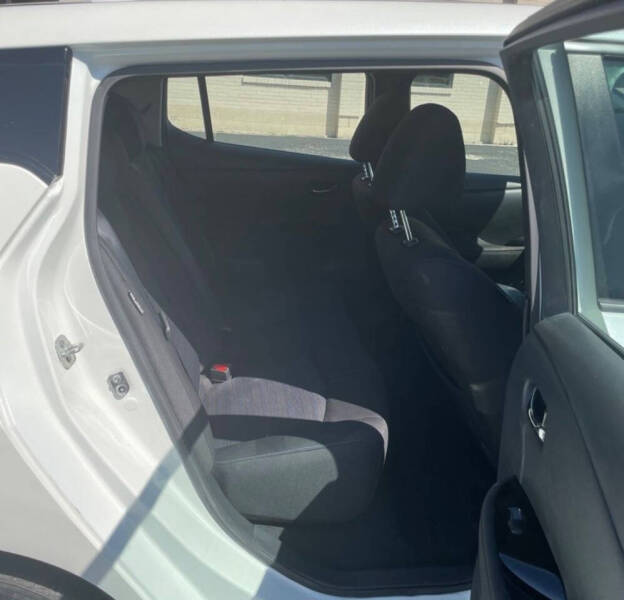 2023 Nissan LEAF SV PLUS