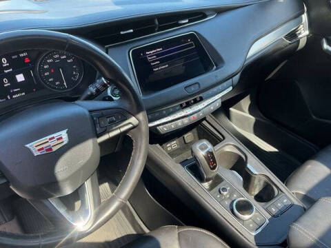 2019 Cadillac XT4 Premium Luxury