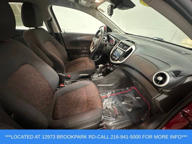 2019 Chevrolet Sonic LT Auto
