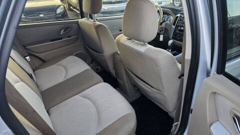 2005 Mercury Mariner