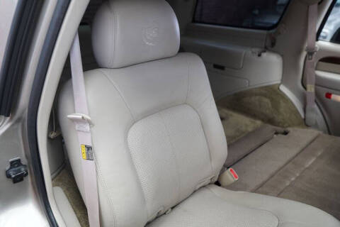 2002 Cadillac Escalade