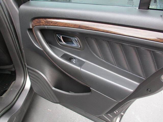 2014 Ford Taurus Limited