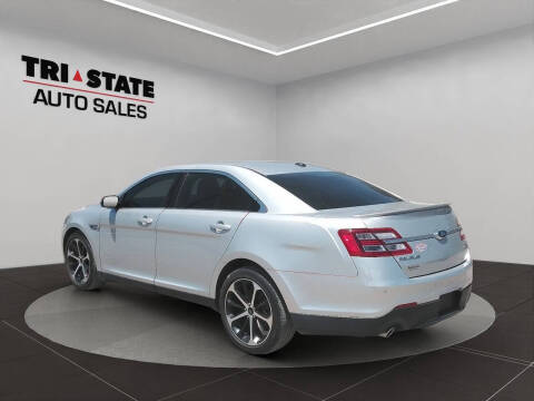 2015 Ford Taurus SEL