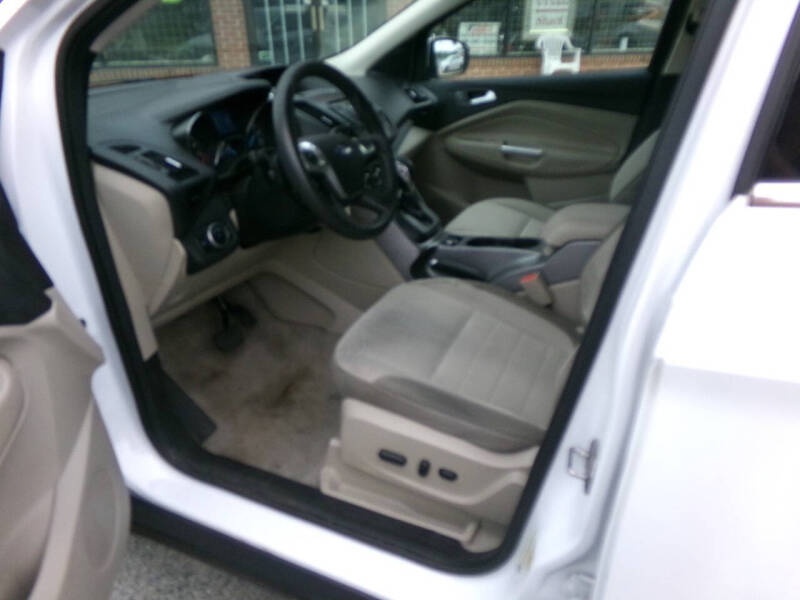 2015 Ford Escape SE