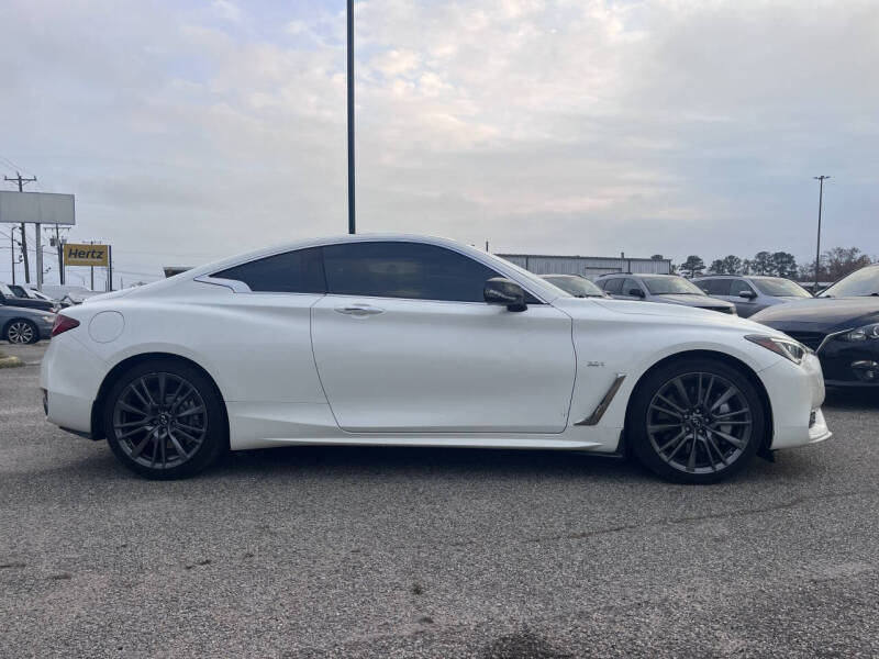 2017 Infiniti Q60 3.0T Sport