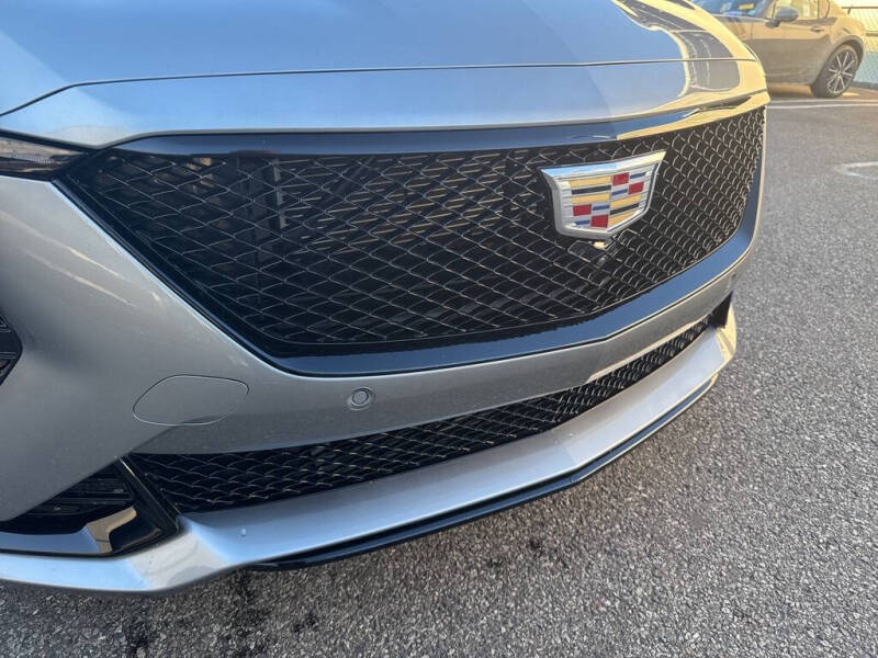 2025 Cadillac CT5-V
