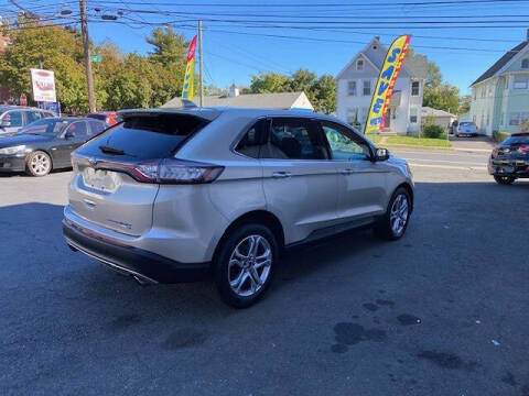 2017 Ford Edge Titanium