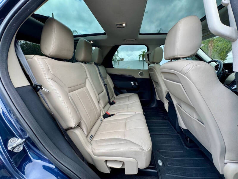 2018 Land Rover Discovery SE