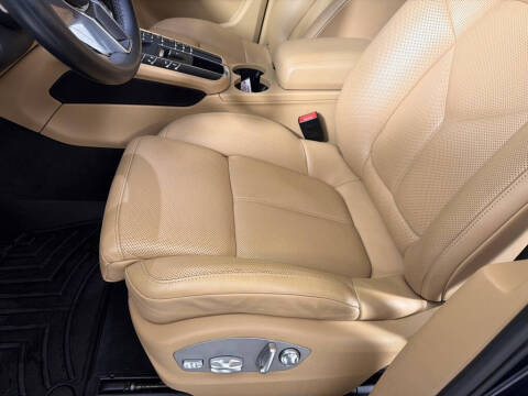 2018 Porsche Macan S