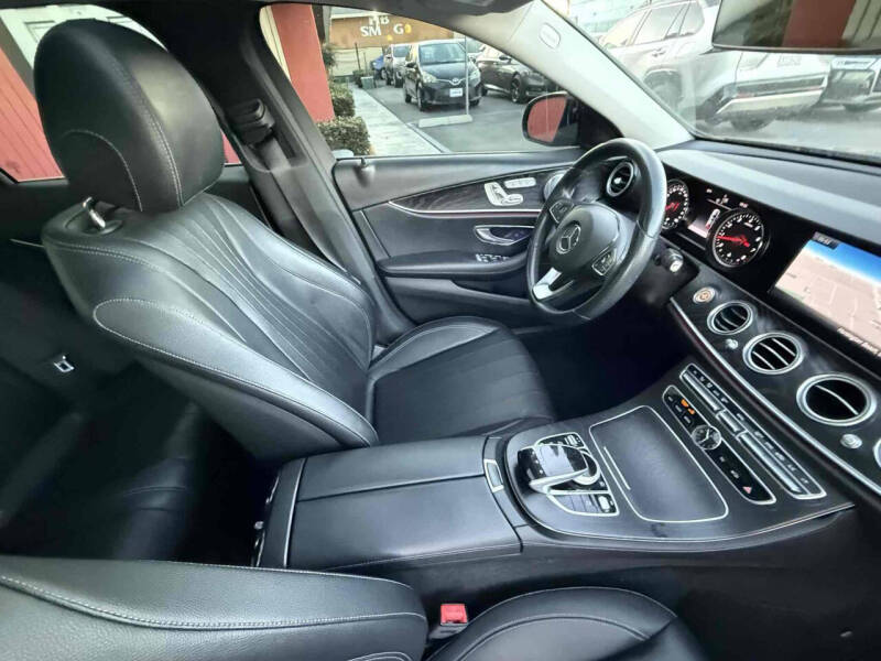 2018 Mercedes-Benz E-Class E 300