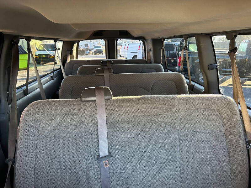 2021 GMC Savana LT 3500